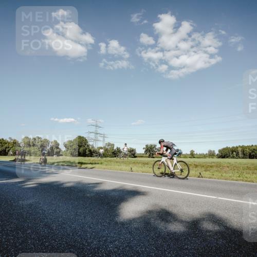 07.09.2025 - 19. Norderstedt Triathlon Michael Burmester http://msf.ph/oto/8859447 07.09.2025 15:46:35 Radfahren 536 meine-sportfotos.de