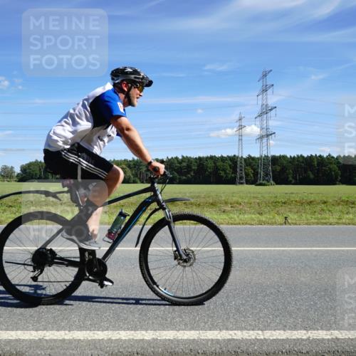 07.09.2025 - 19. Norderstedt Triathlon Michael Burmester http://msf.ph/oto/8859462 07.09.2025 13:38:28 Radfahren 314 meine-sportfotos.de