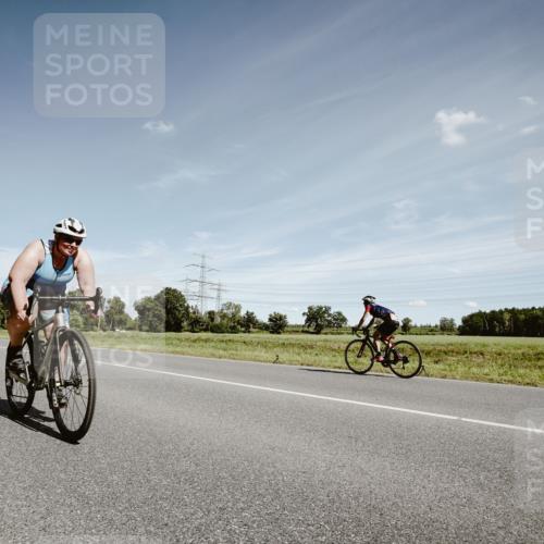 07.09.2025 - 19. Norderstedt Triathlon Michael Burmester http://msf.ph/oto/8859473 07.09.2025 12:44:29 Radfahren 742 meine-sportfotos.de