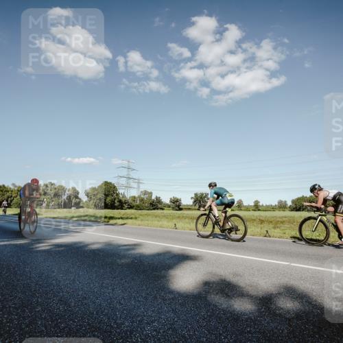 07.09.2025 - 19. Norderstedt Triathlon Michael Burmester http://msf.ph/oto/8859496 07.09.2025 15:46:57 Radfahren 514, 943, 944, 1080, 1529 meine-sportfotos.de