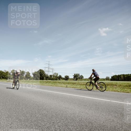 07.09.2025 - 19. Norderstedt Triathlon Michael Burmester http://msf.ph/oto/8859501 07.09.2025 12:44:49 Radfahren 209, 1221, 1360 meine-sportfotos.de