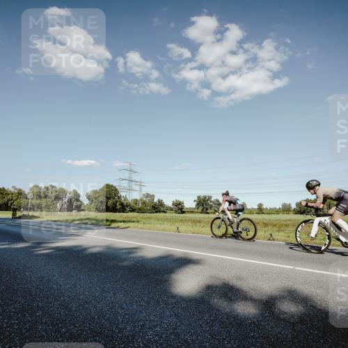 07.09.2025 - 19. Norderstedt Triathlon Michael Burmester http://msf.ph/oto/8859513 07.09.2025 15:47:00 Radfahren 943, 1080, 1529 meine-sportfotos.de
