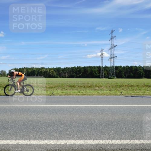 07.09.2025 - 19. Norderstedt Triathlon Michael Burmester http://msf.ph/oto/8859515 07.09.2025 13:39:39 Radfahren 1038 meine-sportfotos.de