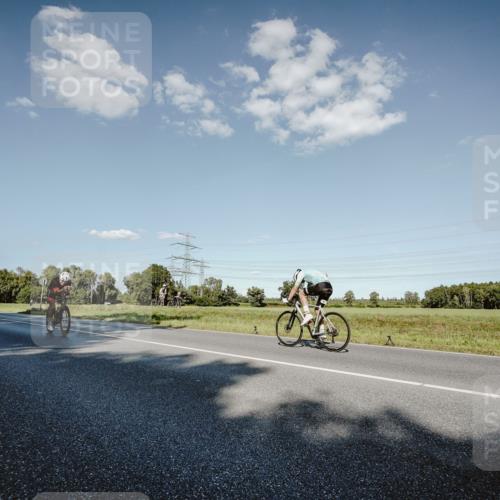 07.09.2025 - 19. Norderstedt Triathlon Michael Burmester http://msf.ph/oto/8859550 07.09.2025 15:47:14 Radfahren 543, 915, 1538 meine-sportfotos.de