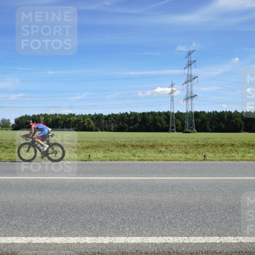 07.09.2025 - 19. Norderstedt Triathlon Michael Burmester http://msf.ph/oto/8859578 07.09.2025 13:40:50 Radfahren 1037 meine-sportfotos.de