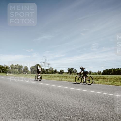 07.09.2025 - 19. Norderstedt Triathlon Michael Burmester http://msf.ph/oto/8859582 07.09.2025 12:45:41 Radfahren 1356 meine-sportfotos.de