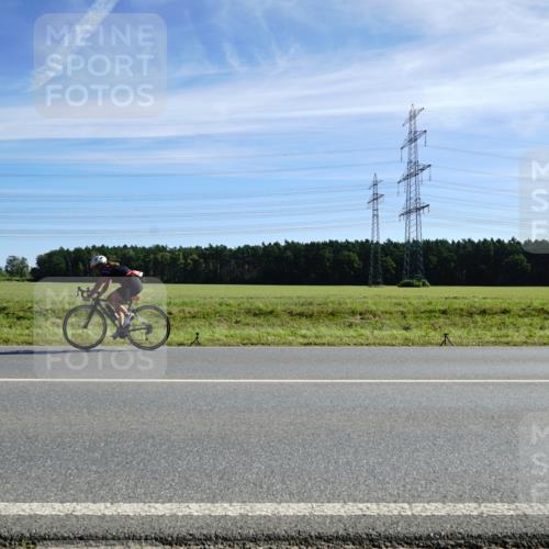 07.09.2025 - 19. Norderstedt Triathlon Michael Burmester http://msf.ph/oto/8859594 07.09.2025 11:40:25 Radfahren 803 meine-sportfotos.de