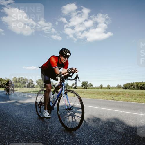 07.09.2025 - 19. Norderstedt Triathlon Michael Burmester http://msf.ph/oto/8859616 07.09.2025 15:47:40 Radfahren 412, 927, 1415, 1419, 1544 meine-sportfotos.de