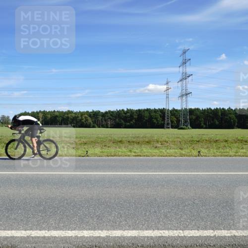 07.09.2025 - 19. Norderstedt Triathlon Michael Burmester http://msf.ph/oto/8859620 07.09.2025 13:41:22 Radfahren 965, 1028 meine-sportfotos.de