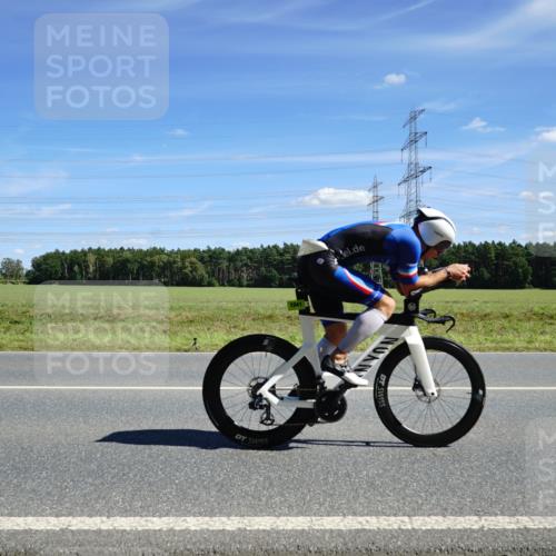 07.09.2025 - 19. Norderstedt Triathlon Michael Burmester http://msf.ph/oto/8859680 07.09.2025 13:42:08 Radfahren 979, 1041 meine-sportfotos.de
