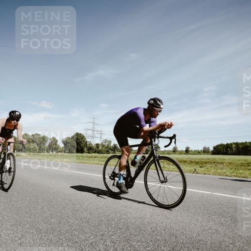 07.09.2025 - 19. Norderstedt Triathlon Michael Burmester http://msf.ph/oto/8859681 07.09.2025 12:46:57 Radfahren 272, 1388 meine-sportfotos.de