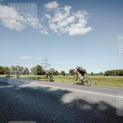 07.09.2025 - 19. Norderstedt Triathlon Michael Burmester http://msf.ph/oto/8859682 07.09.2025 15:48:02 Radfahren 1082, 1473, 1532 meine-sportfotos.de