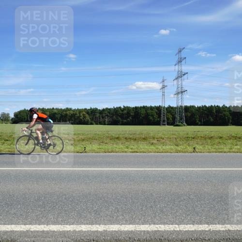 07.09.2025 - 19. Norderstedt Triathlon Michael Burmester http://msf.ph/oto/8859713 07.09.2025 13:42:31 Radfahren  meine-sportfotos.de