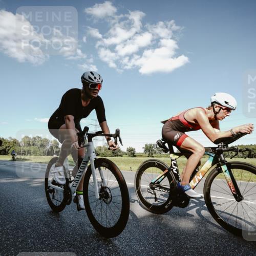 07.09.2025 - 19. Norderstedt Triathlon Michael Burmester http://msf.ph/oto/8859714 07.09.2025 15:48:10 Radfahren 381, 406, 425, 1051, 1065, 1073, 1531, 1563 meine-sportfotos.de
