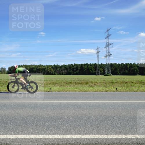 07.09.2025 - 19. Norderstedt Triathlon Michael Burmester http://msf.ph/oto/8859727 07.09.2025 13:42:35 Radfahren  meine-sportfotos.de