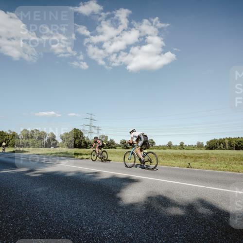 07.09.2025 - 19. Norderstedt Triathlon Michael Burmester http://msf.ph/oto/8859746 07.09.2025 15:48:22 Radfahren 1064, 1516 meine-sportfotos.de