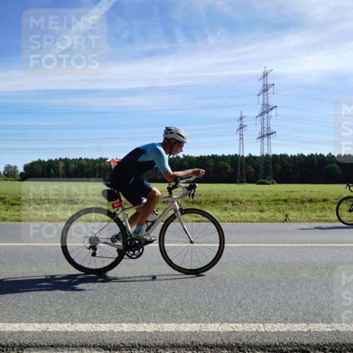 07.09.2025 - 19. Norderstedt Triathlon Michael Burmester http://msf.ph/oto/8859748 07.09.2025 11:41:40 Radfahren 703, 807 meine-sportfotos.de