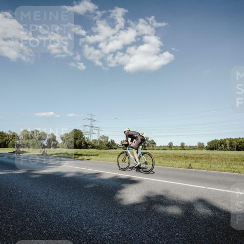 07.09.2025 - 19. Norderstedt Triathlon Michael Burmester http://msf.ph/oto/8859763 07.09.2025 15:48:31 Radfahren 1085 meine-sportfotos.de