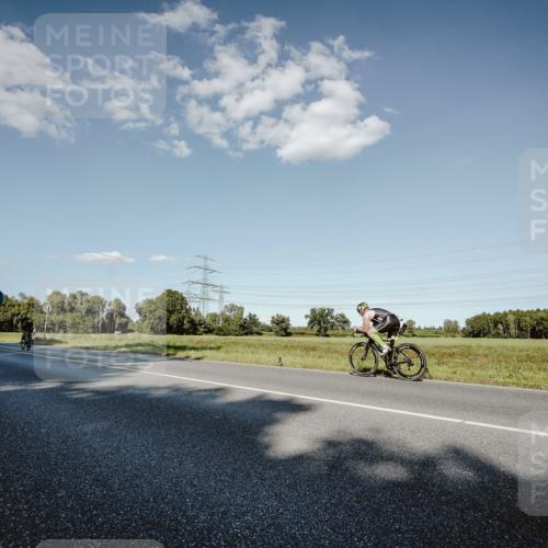 07.09.2025 - 19. Norderstedt Triathlon Michael Burmester http://msf.ph/oto/8859766 07.09.2025 15:48:32 Radfahren 1085 meine-sportfotos.de
