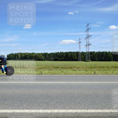 07.09.2025 - 19. Norderstedt Triathlon Michael Burmester http://msf.ph/oto/8859774 07.09.2025 13:43:21 Radfahren 978, 984, 988 meine-sportfotos.de