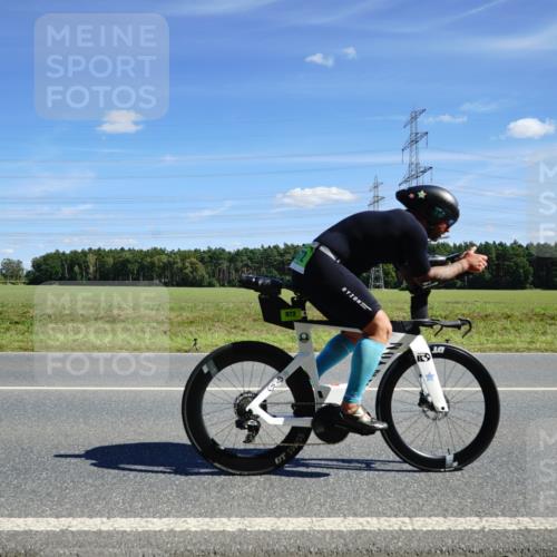 07.09.2025 - 19. Norderstedt Triathlon Michael Burmester http://msf.ph/oto/8859807 07.09.2025 13:43:36 Radfahren 972, 980, 1468 meine-sportfotos.de