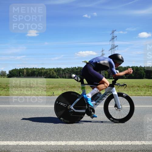 07.09.2025 - 19. Norderstedt Triathlon Michael Burmester http://msf.ph/oto/8859812 07.09.2025 13:43:39 Radfahren 972, 980 meine-sportfotos.de