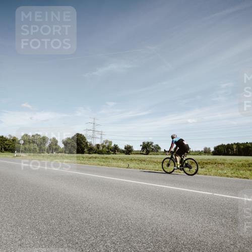 07.09.2025 - 19. Norderstedt Triathlon Michael Burmester http://msf.ph/oto/8859816 07.09.2025 12:48:28 Radfahren 786 meine-sportfotos.de