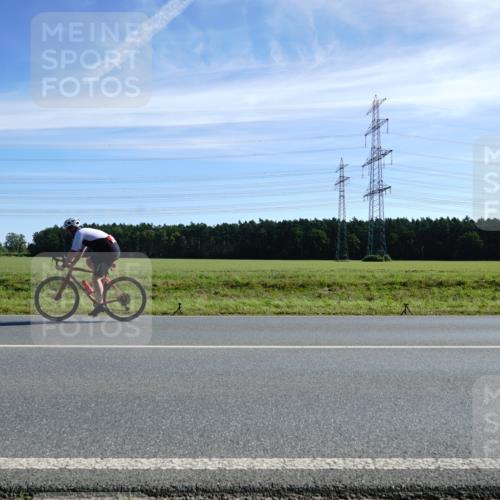 07.09.2025 - 19. Norderstedt Triathlon Michael Burmester http://msf.ph/oto/8859819 07.09.2025 11:42:16 Radfahren 1349 meine-sportfotos.de
