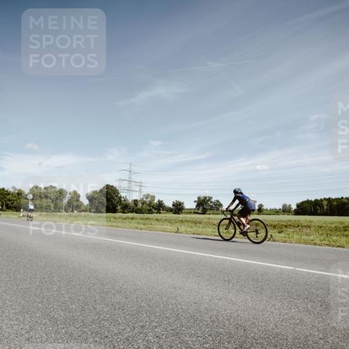 07.09.2025 - 19. Norderstedt Triathlon Michael Burmester http://msf.ph/oto/8859834 07.09.2025 12:48:43 Radfahren 283, 798, 810 meine-sportfotos.de