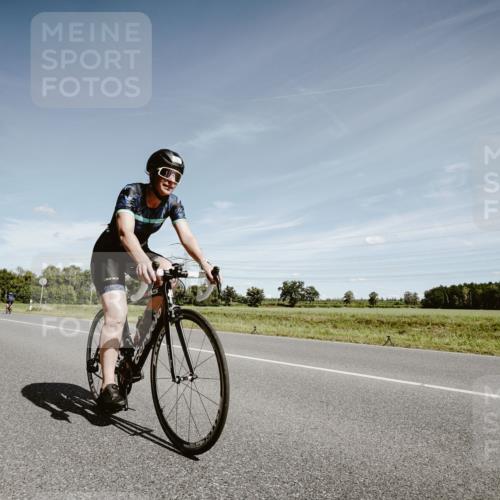 07.09.2025 - 19. Norderstedt Triathlon Michael Burmester http://msf.ph/oto/8859840 07.09.2025 12:48:46 Radfahren 283, 810, 853 meine-sportfotos.de