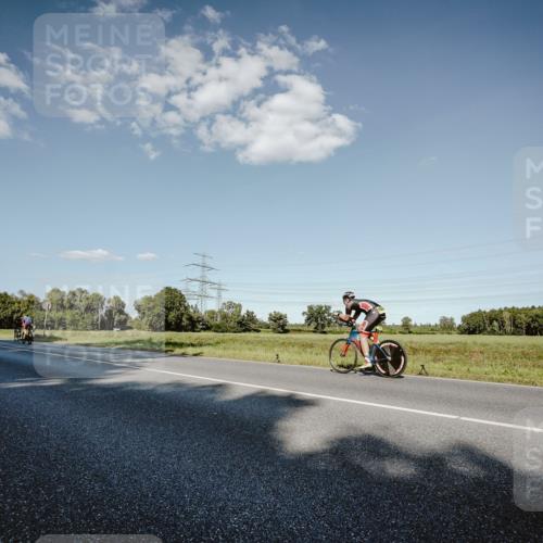 07.09.2025 - 19. Norderstedt Triathlon Michael Burmester http://msf.ph/oto/8859859 07.09.2025 15:49:12 Radfahren  meine-sportfotos.de