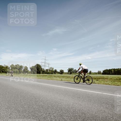 07.09.2025 - 19. Norderstedt Triathlon Michael Burmester http://msf.ph/oto/8859886 07.09.2025 12:49:10 Radfahren 288, 1362 meine-sportfotos.de