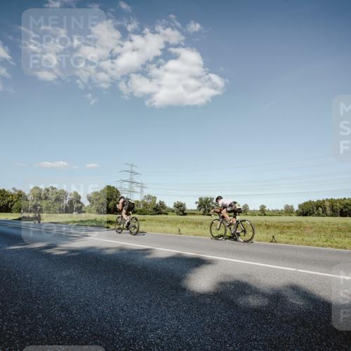 07.09.2025 - 19. Norderstedt Triathlon Michael Burmester http://msf.ph/oto/8859887 07.09.2025 15:49:25 Radfahren 938 meine-sportfotos.de