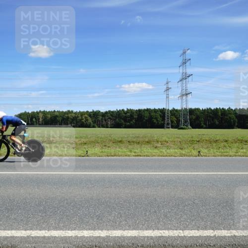 07.09.2025 - 19. Norderstedt Triathlon Michael Burmester http://msf.ph/oto/8859888 07.09.2025 13:44:19 Radfahren 981 meine-sportfotos.de