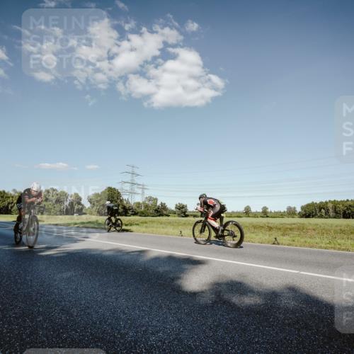 07.09.2025 - 19. Norderstedt Triathlon Michael Burmester http://msf.ph/oto/8859894 07.09.2025 15:49:30 Radfahren 372, 517, 1054 meine-sportfotos.de