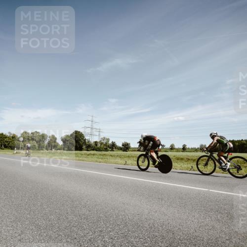 07.09.2025 - 19. Norderstedt Triathlon Michael Burmester http://msf.ph/oto/8859900 07.09.2025 12:49:19 Radfahren  meine-sportfotos.de