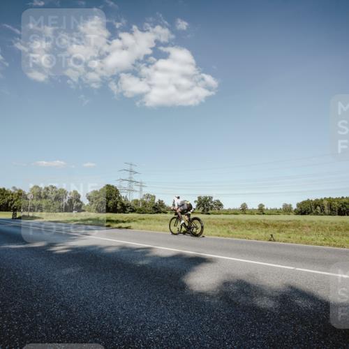 07.09.2025 - 19. Norderstedt Triathlon Michael Burmester http://msf.ph/oto/8859915 07.09.2025 15:49:39 Radfahren 508, 1105 meine-sportfotos.de