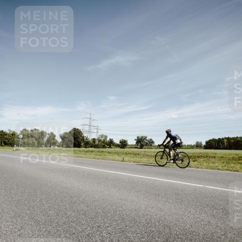 07.09.2025 - 19. Norderstedt Triathlon Michael Burmester http://msf.ph/oto/8859917 07.09.2025 12:49:39 Radfahren  meine-sportfotos.de