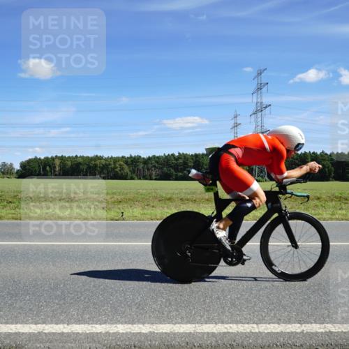07.09.2025 - 19. Norderstedt Triathlon Michael Burmester http://msf.ph/oto/8859925 07.09.2025 13:45:00 Radfahren 974 meine-sportfotos.de