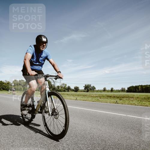 07.09.2025 - 19. Norderstedt Triathlon Michael Burmester http://msf.ph/oto/8859935 07.09.2025 12:49:46 Radfahren 174, 240, 311, 1234, 1477 meine-sportfotos.de