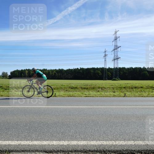 07.09.2025 - 19. Norderstedt Triathlon Michael Burmester http://msf.ph/oto/8859946 07.09.2025 11:44:18 Radfahren 1229 meine-sportfotos.de