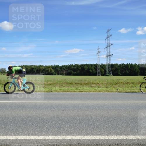 07.09.2025 - 19. Norderstedt Triathlon Michael Burmester http://msf.ph/oto/8859972 07.09.2025 13:45:51 Radfahren 1457 meine-sportfotos.de