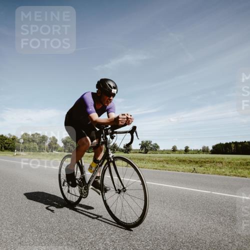 07.09.2025 - 19. Norderstedt Triathlon Michael Burmester http://msf.ph/oto/8859973 07.09.2025 12:50:16 Radfahren 220, 241, 330, 1283 meine-sportfotos.de