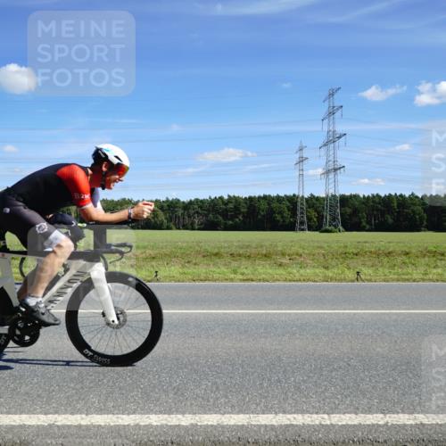 07.09.2025 - 19. Norderstedt Triathlon Michael Burmester http://msf.ph/oto/8859986 07.09.2025 13:45:56 Radfahren 971, 1457 meine-sportfotos.de