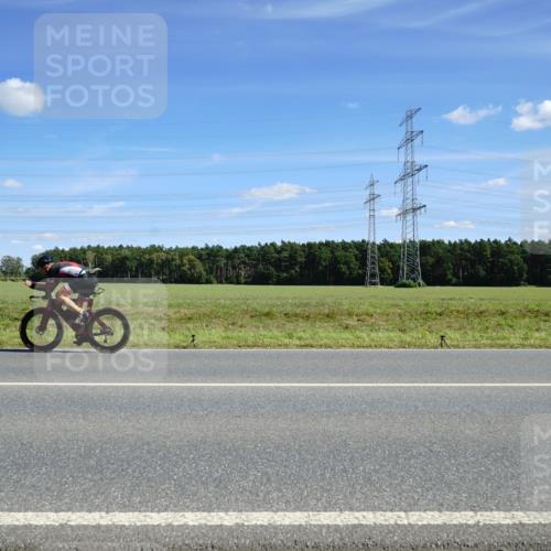 07.09.2025 - 19. Norderstedt Triathlon Michael Burmester http://msf.ph/oto/8859991 07.09.2025 13:45:58 Radfahren 392, 971, 986 meine-sportfotos.de