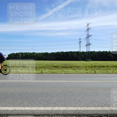 07.09.2025 - 19. Norderstedt Triathlon Michael Burmester http://msf.ph/oto/8860003 07.09.2025 11:44:58 Radfahren 148 meine-sportfotos.de