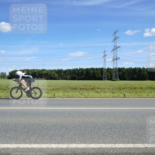 07.09.2025 - 19. Norderstedt Triathlon Michael Burmester http://msf.ph/oto/8860005 07.09.2025 13:46:01 Radfahren 392, 986 meine-sportfotos.de