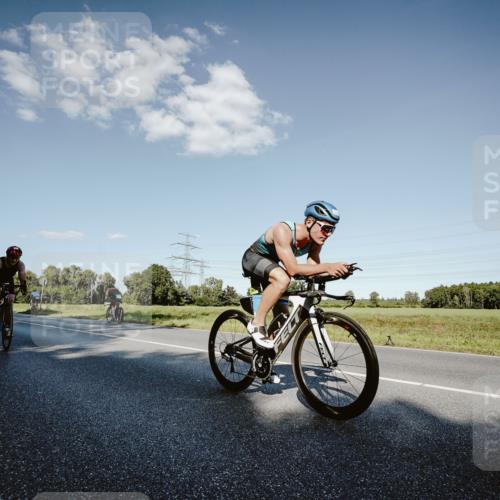 07.09.2025 - 19. Norderstedt Triathlon Michael Burmester http://msf.ph/oto/8860006 07.09.2025 15:50:15 Radfahren 893, 894, 1526, 1626 meine-sportfotos.de