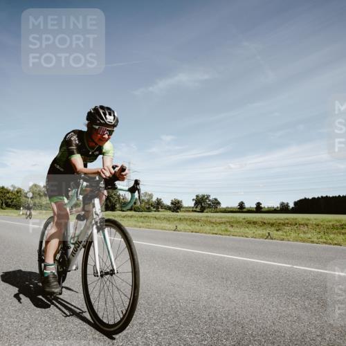 07.09.2025 - 19. Norderstedt Triathlon Michael Burmester http://msf.ph/oto/8860018 07.09.2025 12:50:39 Radfahren 347, 759, 814, 1262 meine-sportfotos.de