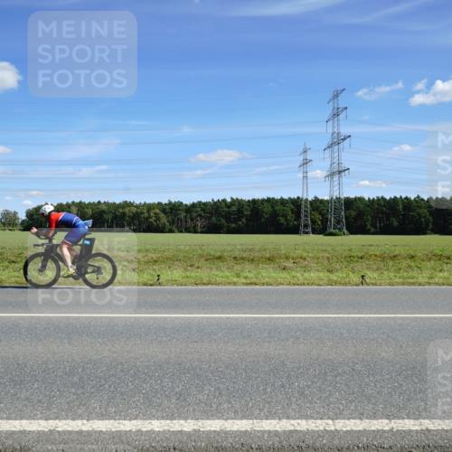 07.09.2025 - 19. Norderstedt Triathlon Michael Burmester http://msf.ph/oto/8860023 07.09.2025 13:46:26 Radfahren  meine-sportfotos.de